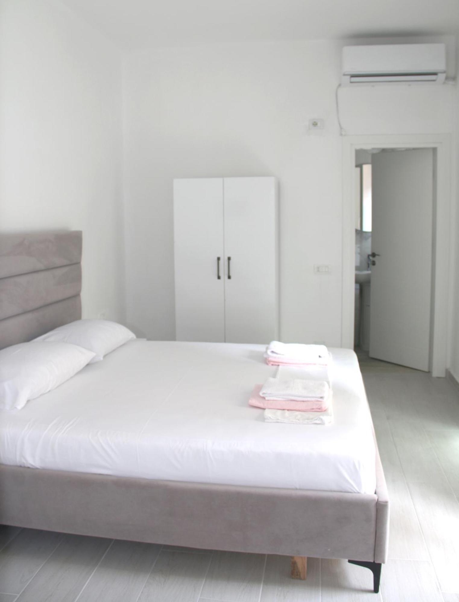 Vila Jovani Sarandë 외부 사진
